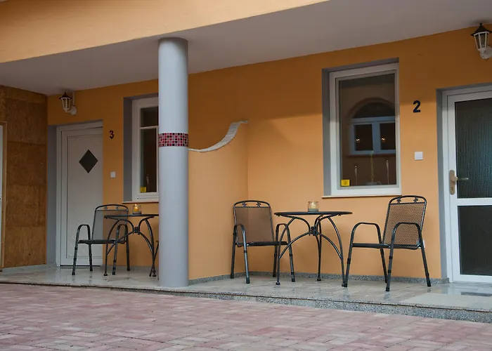 Апартаменты Alt Baden Dunaszekcso